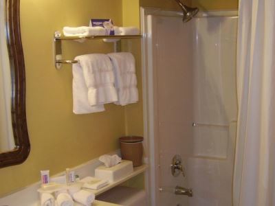 Hotel Express By Ihg Dryden